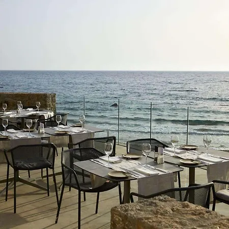 Monastery מלון 5*