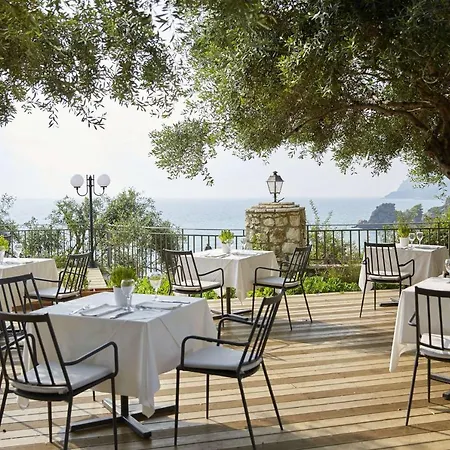Monastery Hotell